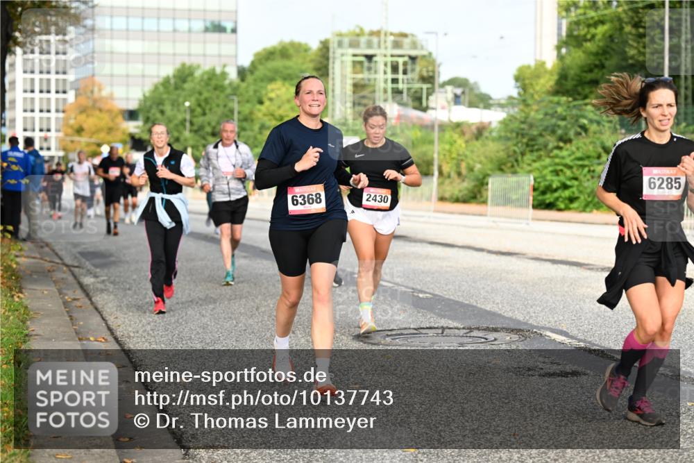 06.09.2026 - CURREX Alsterlauf Dr. Thomas Lammeyer http://msf.ph/oto/10137743 06.09.2026 10:03:37 Laufen 6368, 2430, 6285 meine-sportfotos.de