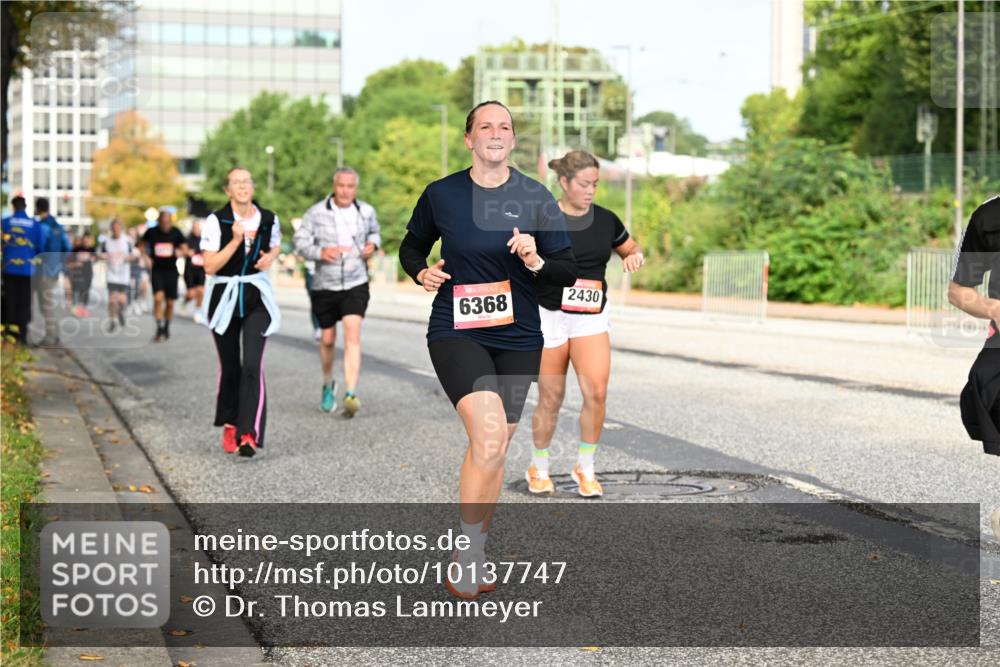 06.09.2026 - CURREX Alsterlauf Dr. Thomas Lammeyer http://msf.ph/oto/10137747 06.09.2026 10:03:37 Laufen 6368, 2430 meine-sportfotos.de