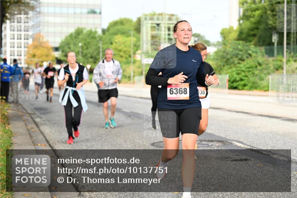 06.09.2026 - CURREX Alsterlauf Dr. Thomas Lammeyer http://msf.ph/oto/10137751 06.09.2026 10:03:38 Laufen 6368, 130 meine-sportfotos.de