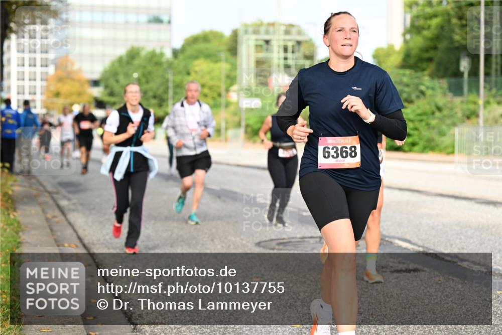 06.09.2026 - CURREX Alsterlauf Dr. Thomas Lammeyer http://msf.ph/oto/10137755 06.09.2026 10:03:38 Laufen 6368 meine-sportfotos.de