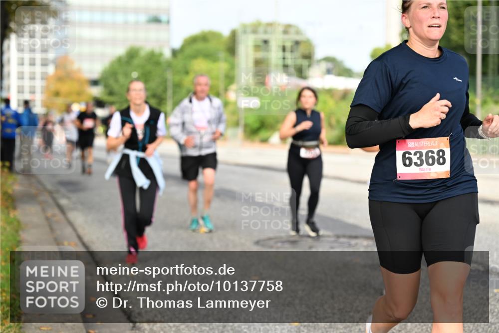 06.09.2026 - CURREX Alsterlauf Dr. Thomas Lammeyer http://msf.ph/oto/10137758 06.09.2026 10:03:38 Laufen 6368 meine-sportfotos.de