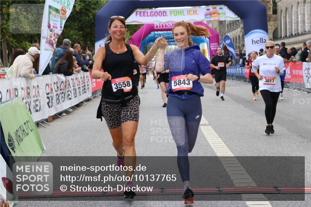 06.09.2026 - CURREX Alsterlauf Strokosch-Dieckow http://msf.ph/oto/10137765 06.09.2026 10:13:50 Ziel 2941, 3017, 3558, 3796, 4184, 4416, 5843, 5938, 6095, 6096, 6429, 8040 meine-sportfotos.de