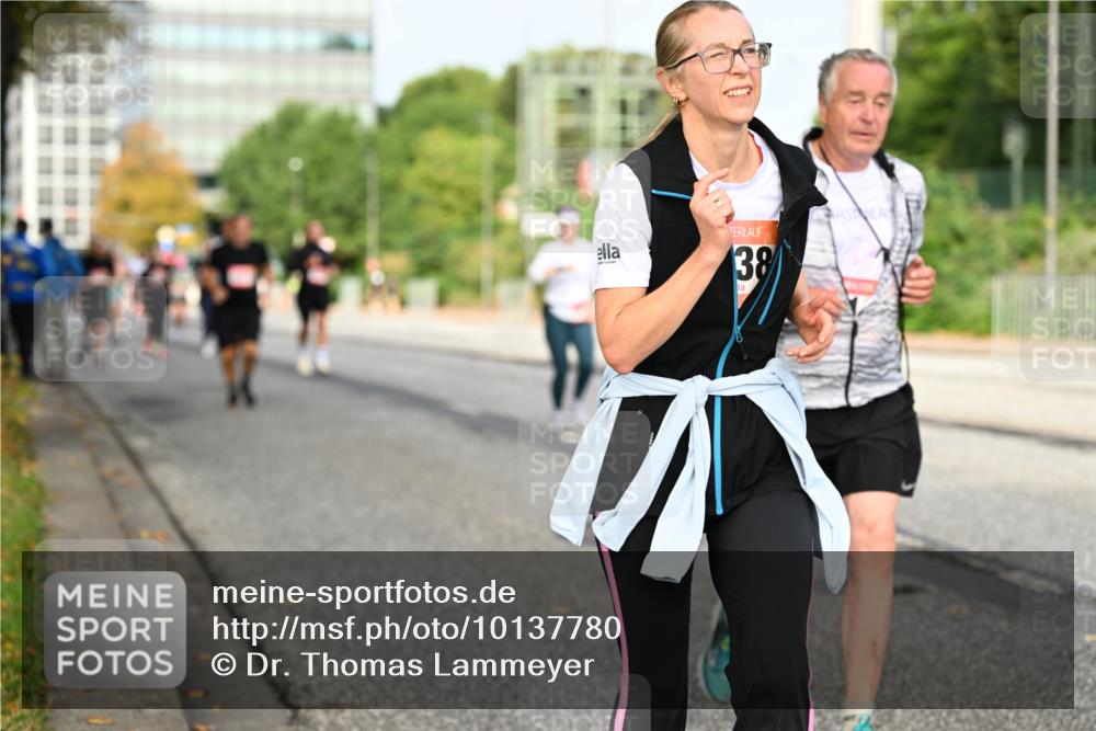 06.09.2026 - CURREX Alsterlauf Dr. Thomas Lammeyer http://msf.ph/oto/10137780 06.09.2026 10:03:41 Laufen 38 meine-sportfotos.de