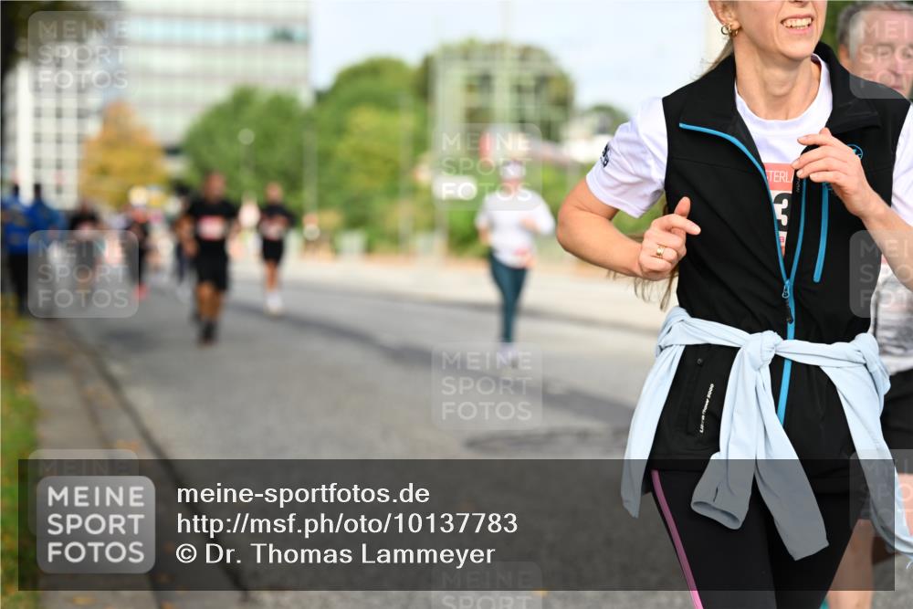 06.09.2026 - CURREX Alsterlauf Dr. Thomas Lammeyer http://msf.ph/oto/10137783 06.09.2026 10:03:41 Laufen  meine-sportfotos.de