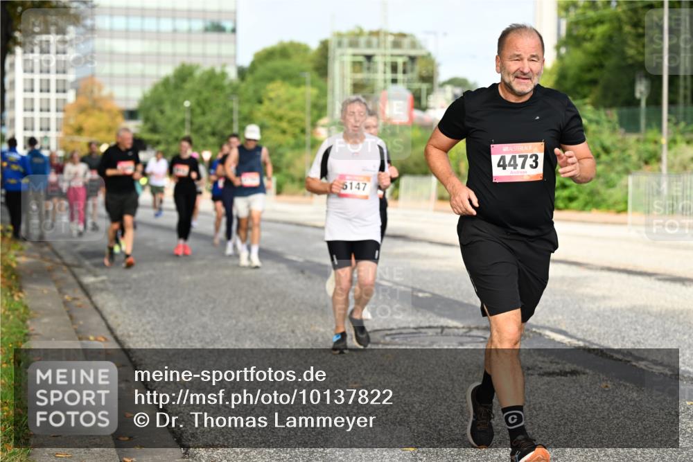 06.09.2026 - CURREX Alsterlauf Dr. Thomas Lammeyer http://msf.ph/oto/10137822 06.09.2026 10:03:46 Laufen 6147, 4473 meine-sportfotos.de