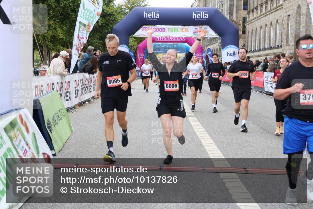 06.09.2026 - CURREX Alsterlauf Strokosch-Dieckow http://msf.ph/oto/10137826 06.09.2026 10:13:54 Ziel 2555, 2560, 2818, 3017, 3558, 3796, 5438, 5440, 5843, 6095, 6096 meine-sportfotos.de