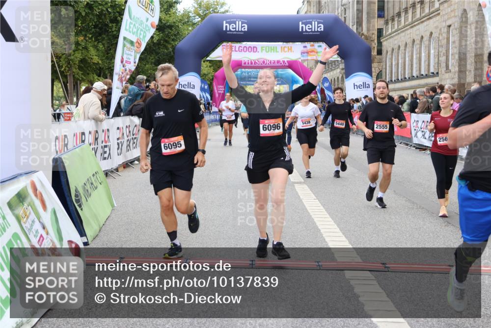 06.09.2026 - CURREX Alsterlauf Strokosch-Dieckow http://msf.ph/oto/10137839 06.09.2026 10:13:55 Ziel 2555, 2560, 2818, 3017, 3510, 3558, 3796, 5438, 5440, 5843, 6095, 6096 meine-sportfotos.de