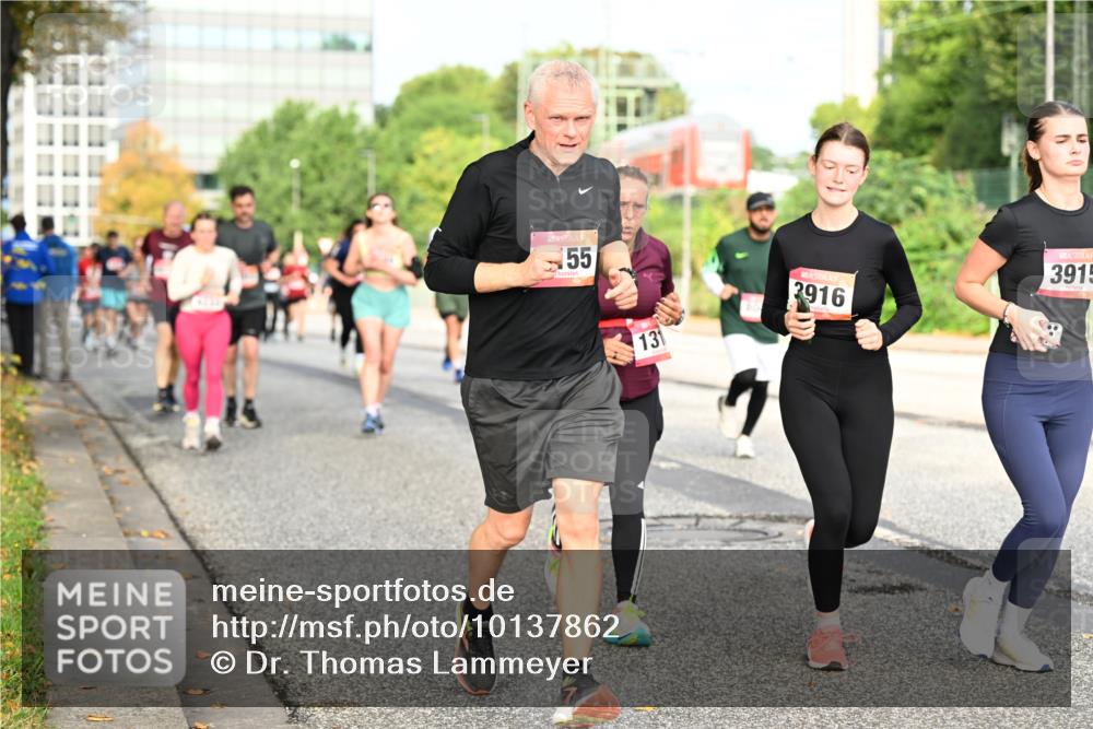 06.09.2026 - CURREX Alsterlauf Dr. Thomas Lammeyer http://msf.ph/oto/10137862 06.09.2026 10:03:52 Laufen 155, 131, 3916, 3915 meine-sportfotos.de
