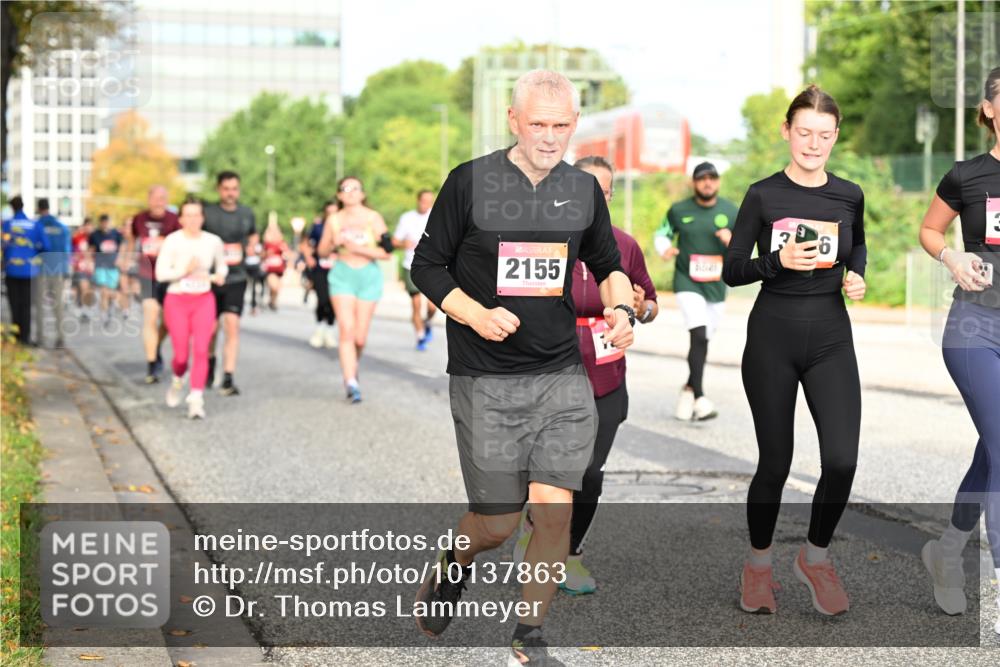 06.09.2026 - CURREX Alsterlauf Dr. Thomas Lammeyer http://msf.ph/oto/10137863 06.09.2026 10:03:52 Laufen 2155, 6 meine-sportfotos.de