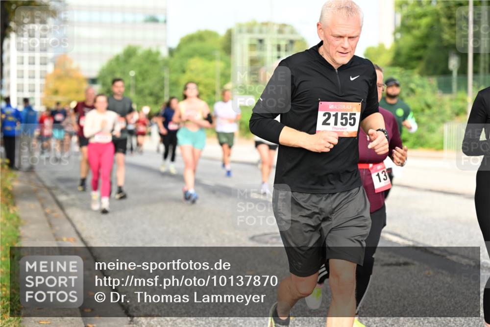 06.09.2026 - CURREX Alsterlauf Dr. Thomas Lammeyer http://msf.ph/oto/10137870 06.09.2026 10:03:53 Laufen 2155, 13 meine-sportfotos.de