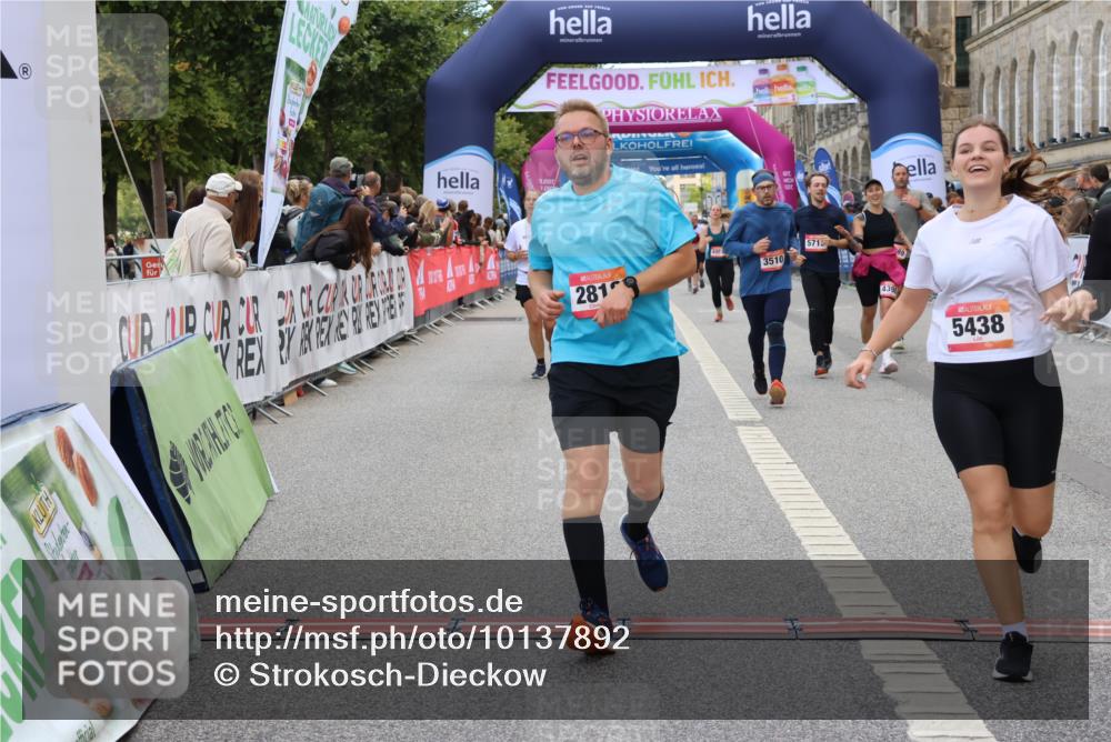 06.09.2026 - CURREX Alsterlauf Strokosch-Dieckow http://msf.ph/oto/10137892 06.09.2026 10:13:57 Ziel 2555, 2560, 2818, 3017, 3510, 3558, 3796, 4398, 4595, 4596, 5438, 5440, 5715, 5843, 6095, 6096, 6289 meine-sportfotos.de