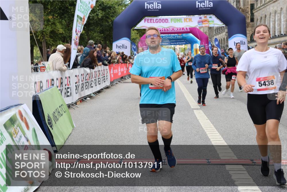 06.09.2026 - CURREX Alsterlauf Strokosch-Dieckow http://msf.ph/oto/10137911 06.09.2026 10:13:58 Ziel 2555, 2560, 2818, 3017, 3510, 3796, 4398, 4595, 4596, 5438, 5440, 5715, 6095, 6096, 6289 meine-sportfotos.de