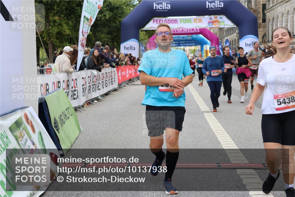 06.09.2026 - CURREX Alsterlauf Strokosch-Dieckow http://msf.ph/oto/10137938 06.09.2026 10:13:58 Ziel 2555, 2560, 2818, 3017, 3510, 3796, 4398, 4595, 4596, 5438, 5440, 5715, 6095, 6096, 6289 meine-sportfotos.de