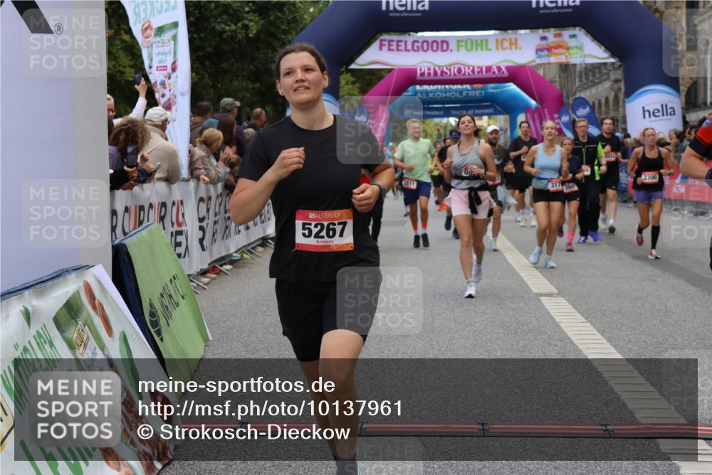 06.09.2026 - CURREX Alsterlauf Strokosch-Dieckow http://msf.ph/oto/10137961 06.09.2026 09:59:59 Ziel 2238, 2300, 2743, 2947, 3179, 3268, 3294, 3511, 3801, 4180, 4739, 5267, 5377, 5823, 8023, 8082 meine-sportfotos.de