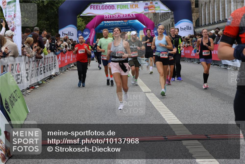 06.09.2026 - CURREX Alsterlauf Strokosch-Dieckow http://msf.ph/oto/10137968 06.09.2026 10:00:01 Ziel 2136, 2238, 2300, 2528, 2686, 2743, 2947, 3179, 3268, 3294, 3511, 3801, 4180, 4237, 4424, 4739, 5267, 5377, 5501, 5823, 8023, 8082, 8314 meine-sportfotos.de