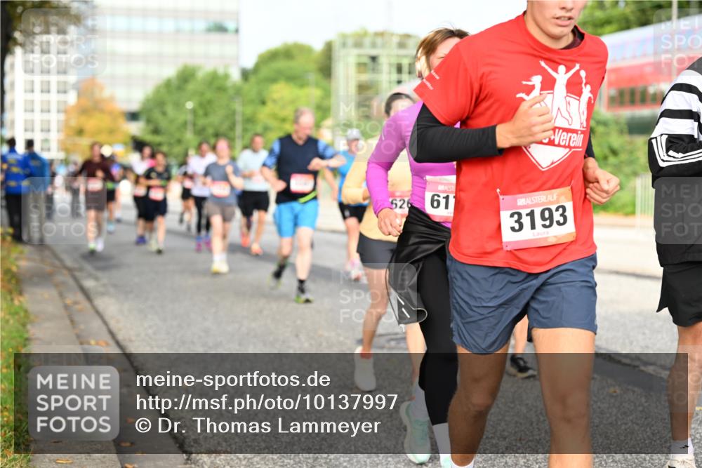 06.09.2026 - CURREX Alsterlauf Dr. Thomas Lammeyer http://msf.ph/oto/10137997 06.09.2026 10:04:05 Laufen 526, 611, 3193 meine-sportfotos.de