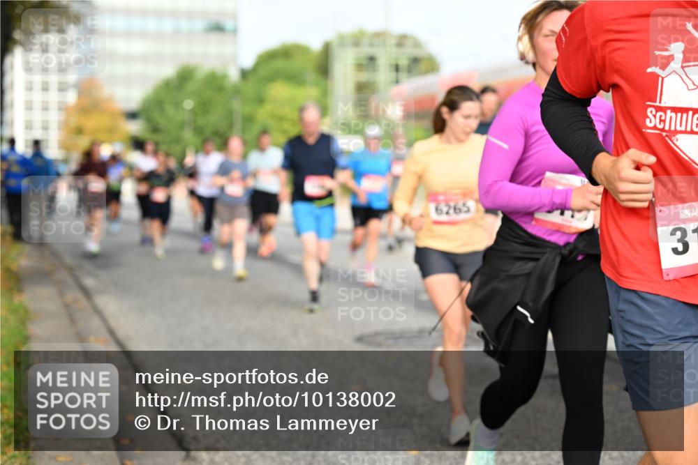 06.09.2026 - CURREX Alsterlauf Dr. Thomas Lammeyer http://msf.ph/oto/10138002 06.09.2026 10:04:06 Laufen 6265, 31 meine-sportfotos.de