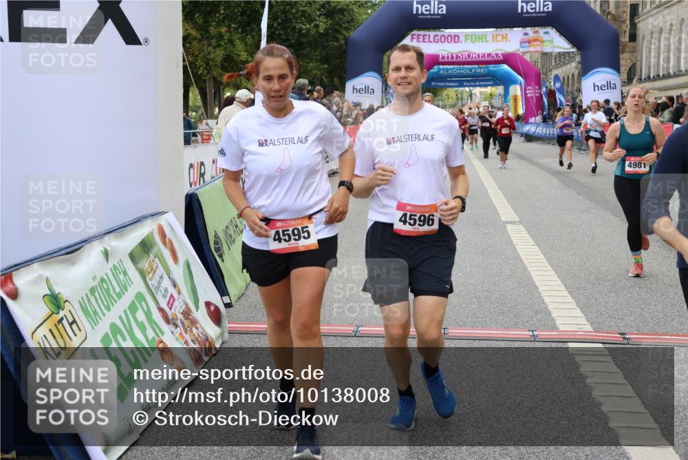 06.09.2026 - CURREX Alsterlauf Strokosch-Dieckow http://msf.ph/oto/10138008 06.09.2026 10:14:03 Ziel 2555, 2560, 2818, 2866, 2867, 3510, 3992, 3993, 4398, 4595, 4596, 4981, 5438, 5440, 5715, 6289 meine-sportfotos.de