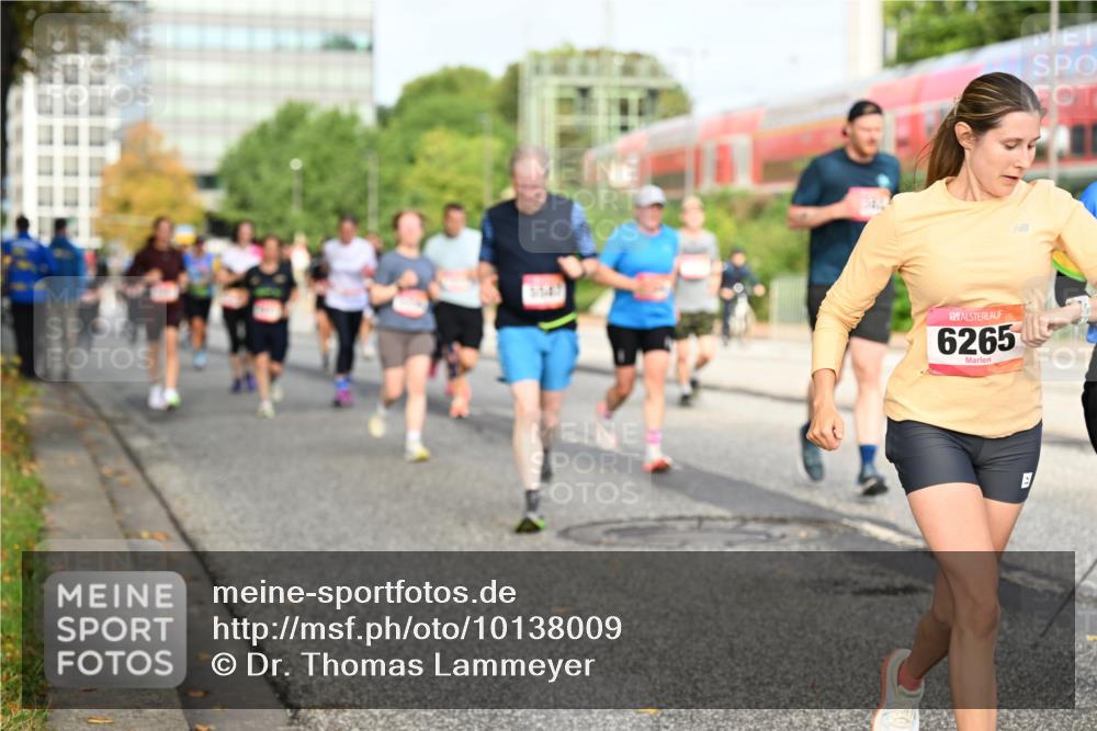 06.09.2026 - CURREX Alsterlauf Dr. Thomas Lammeyer http://msf.ph/oto/10138009 06.09.2026 10:04:06 Laufen 6265 meine-sportfotos.de