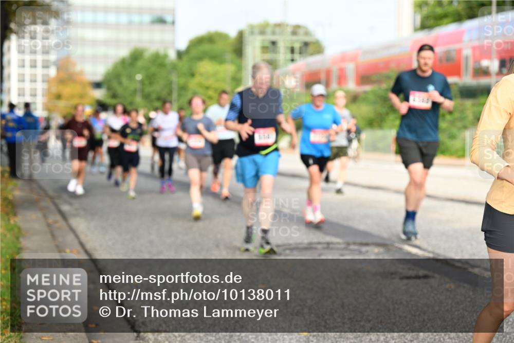 06.09.2026 - CURREX Alsterlauf Dr. Thomas Lammeyer http://msf.ph/oto/10138011 06.09.2026 10:04:07 Laufen  meine-sportfotos.de