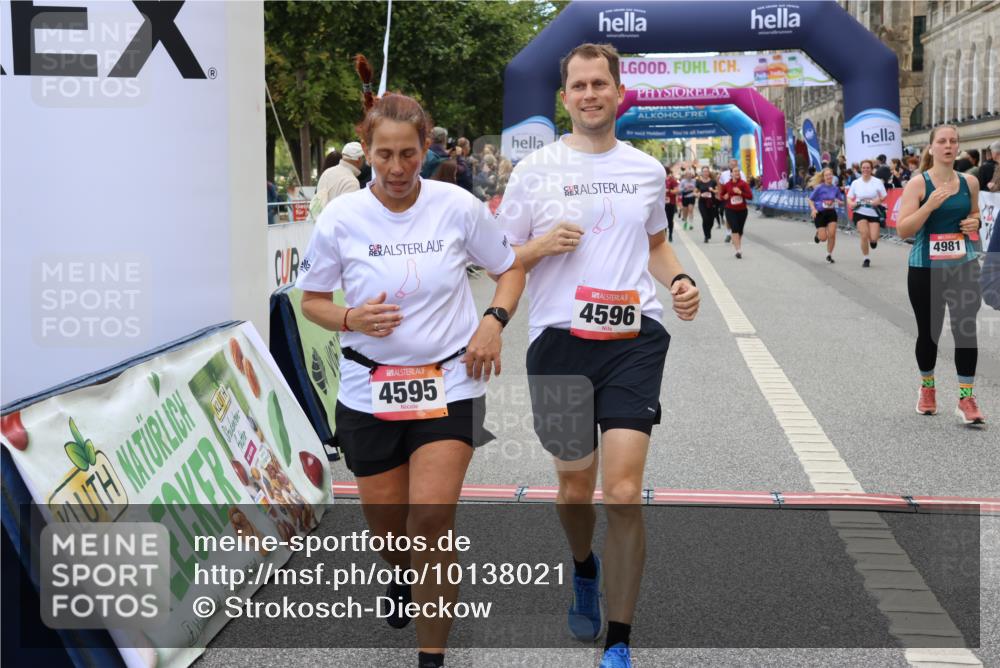 06.09.2026 - CURREX Alsterlauf Strokosch-Dieckow http://msf.ph/oto/10138021 06.09.2026 10:14:03 Ziel 2555, 2560, 2818, 2866, 2867, 3510, 3992, 3993, 4398, 4595, 4596, 4981, 5438, 5440, 5715, 6289 meine-sportfotos.de