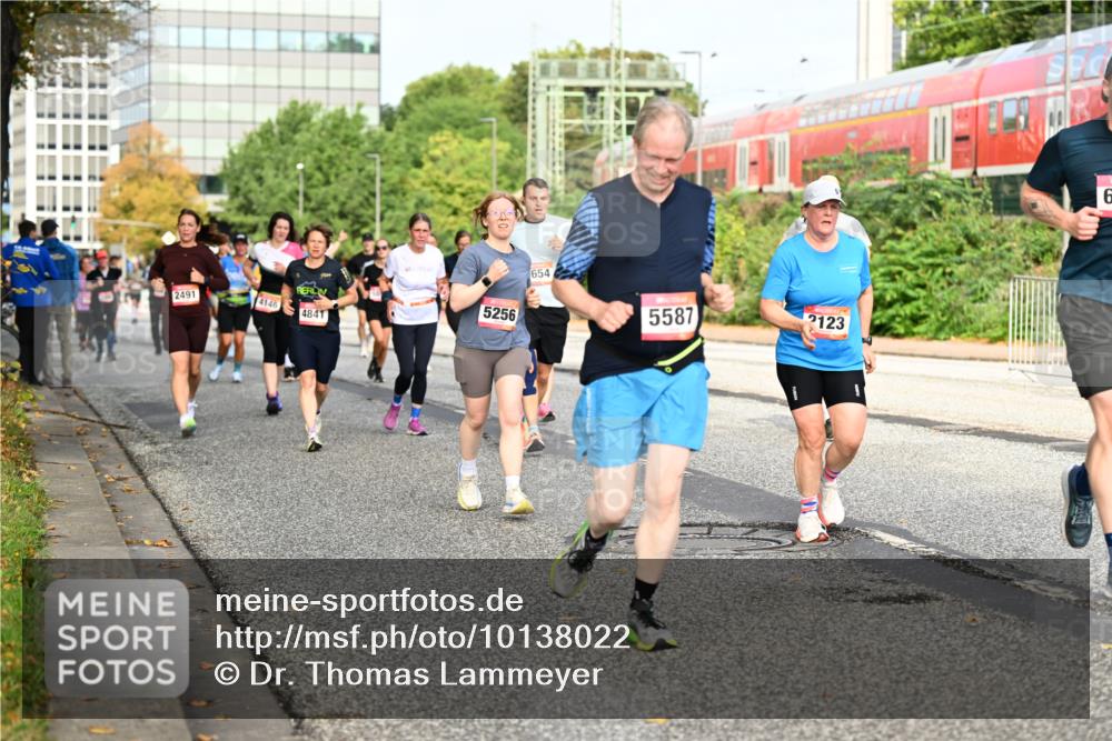 06.09.2026 - CURREX Alsterlauf Dr. Thomas Lammeyer http://msf.ph/oto/10138022 06.09.2026 10:04:08 Laufen 2491, 4146, 4841, 5256, 654, 5587, 2123, 6 meine-sportfotos.de