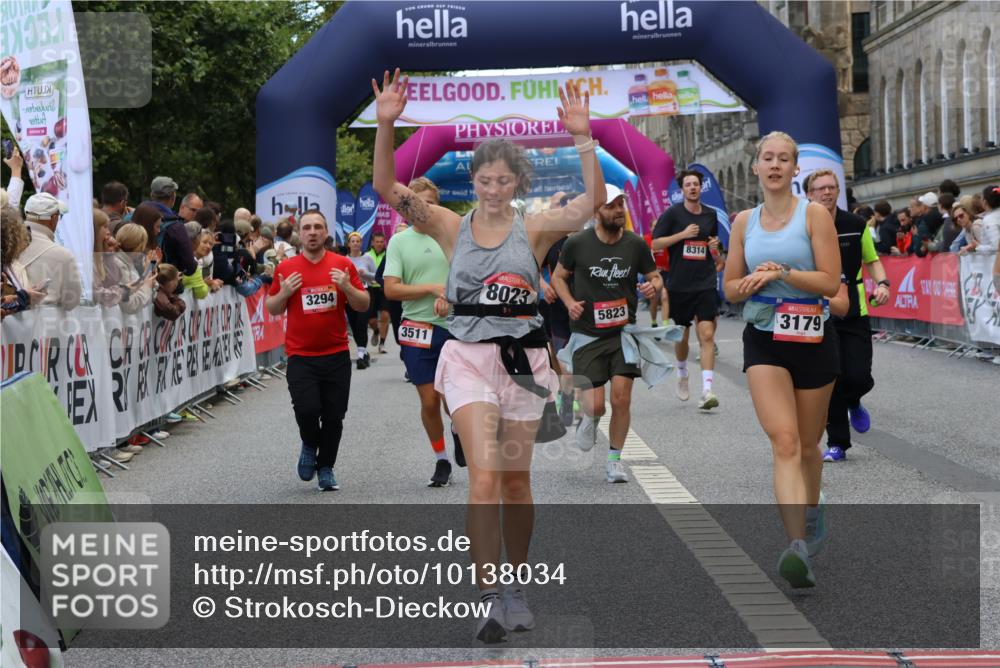 06.09.2026 - CURREX Alsterlauf Strokosch-Dieckow http://msf.ph/oto/10138034 06.09.2026 10:00:02 Ziel 2136, 2238, 2300, 2528, 2686, 2743, 2947, 3179, 3268, 3294, 3511, 3801, 4180, 4237, 4424, 4739, 5267, 5377, 5501, 5823, 6254, 8023, 8314 meine-sportfotos.de