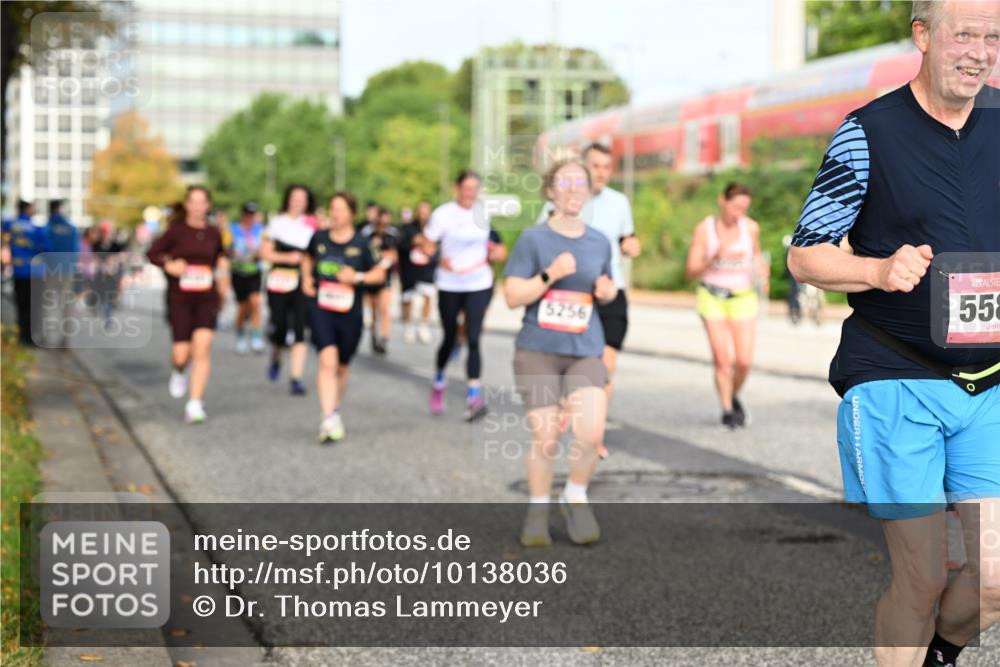 06.09.2026 - CURREX Alsterlauf Dr. Thomas Lammeyer http://msf.ph/oto/10138036 06.09.2026 10:04:09 Laufen 5256, 558 meine-sportfotos.de