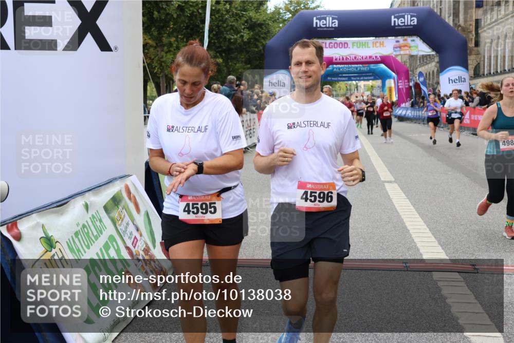 06.09.2026 - CURREX Alsterlauf Strokosch-Dieckow http://msf.ph/oto/10138038 06.09.2026 10:14:03 Ziel 2555, 2560, 2818, 2866, 2867, 3510, 3992, 3993, 4398, 4595, 4596, 4981, 5438, 5440, 5715, 6289 meine-sportfotos.de