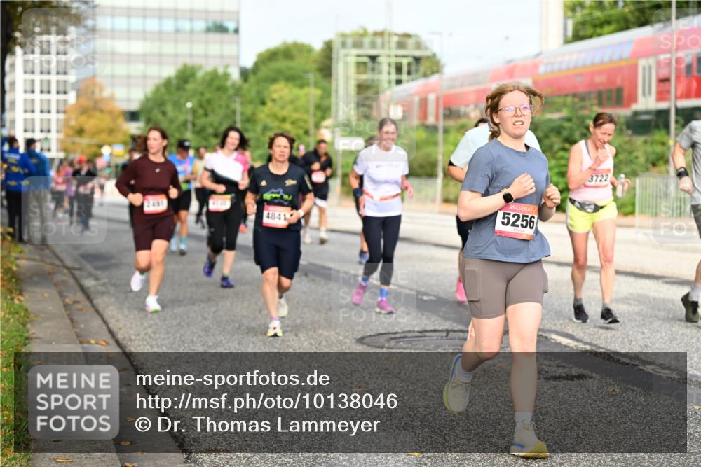 06.09.2026 - CURREX Alsterlauf Dr. Thomas Lammeyer http://msf.ph/oto/10138046 06.09.2026 10:04:10 Laufen 2491, 4841, 5256, 3722 meine-sportfotos.de