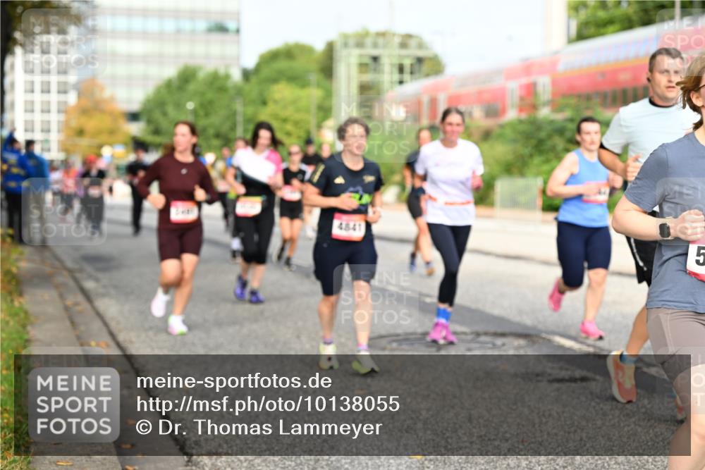 06.09.2026 - CURREX Alsterlauf Dr. Thomas Lammeyer http://msf.ph/oto/10138055 06.09.2026 10:04:10 Laufen 4841, 5 meine-sportfotos.de