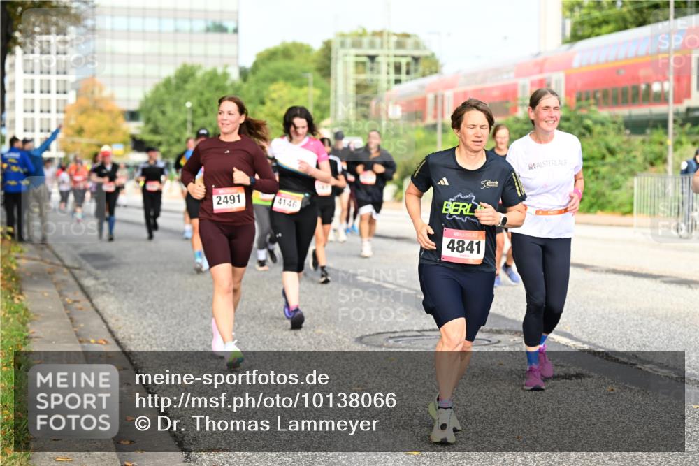 06.09.2026 - CURREX Alsterlauf Dr. Thomas Lammeyer http://msf.ph/oto/10138066 06.09.2026 10:04:11 Laufen 2491, 4146, 5, 4841 meine-sportfotos.de