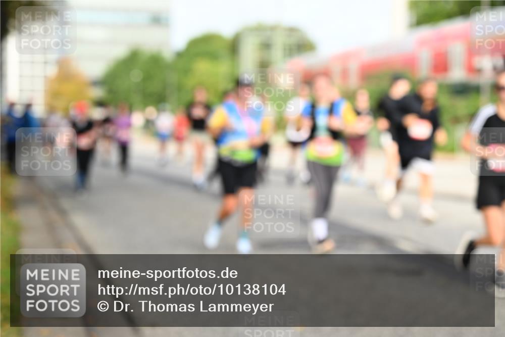 06.09.2026 - CURREX Alsterlauf Dr. Thomas Lammeyer http://msf.ph/oto/10138104 06.09.2026 10:04:15 Laufen  meine-sportfotos.de