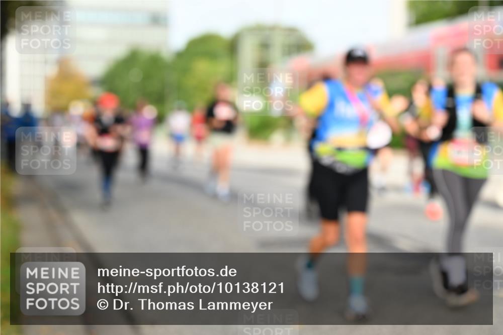 06.09.2026 - CURREX Alsterlauf Dr. Thomas Lammeyer http://msf.ph/oto/10138121 06.09.2026 10:04:16 Laufen  meine-sportfotos.de
