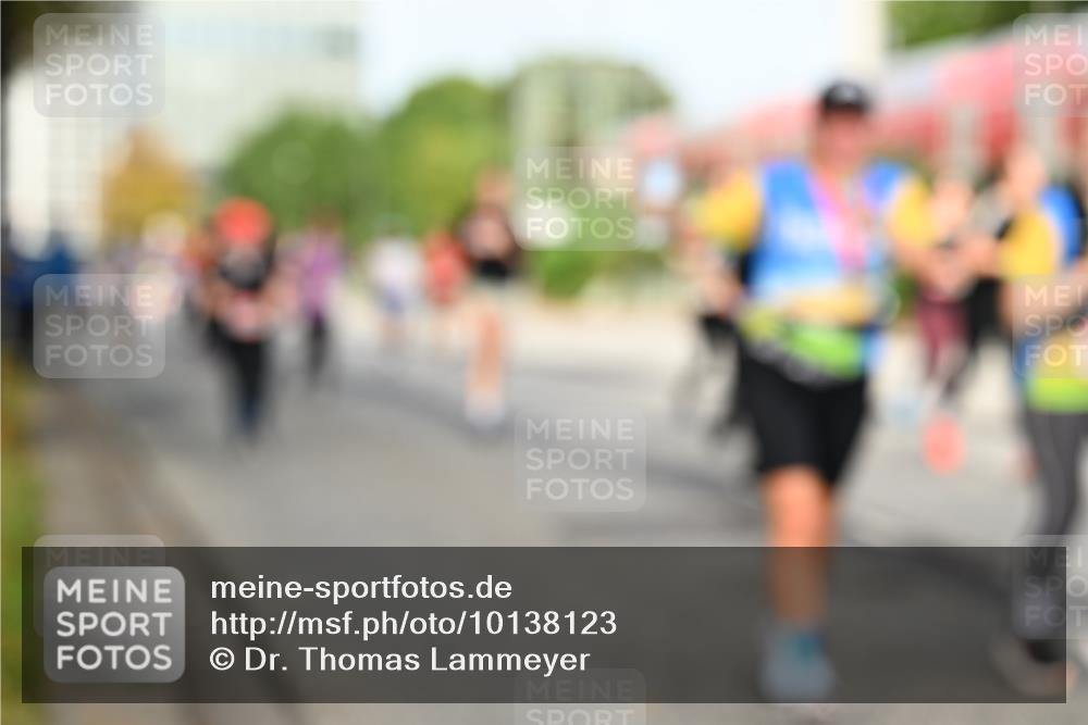 06.09.2026 - CURREX Alsterlauf Dr. Thomas Lammeyer http://msf.ph/oto/10138123 06.09.2026 10:04:16 Laufen  meine-sportfotos.de