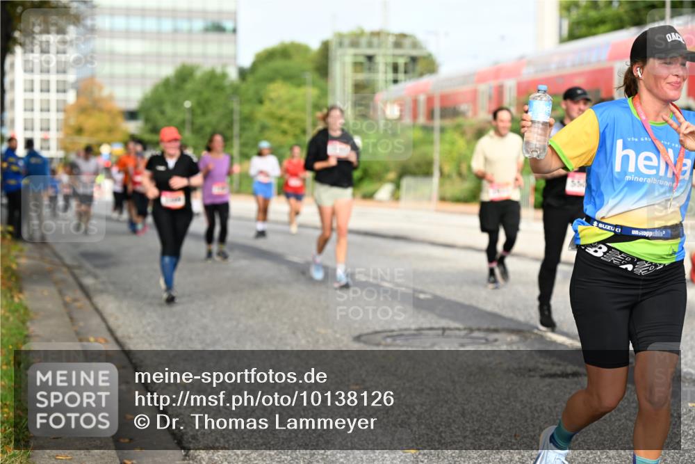 06.09.2026 - CURREX Alsterlauf Dr. Thomas Lammeyer http://msf.ph/oto/10138126 06.09.2026 10:04:17 Laufen 550 meine-sportfotos.de