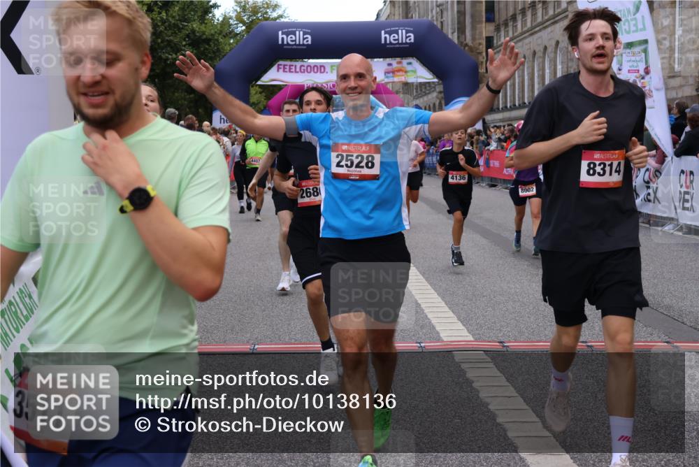 06.09.2026 - CURREX Alsterlauf Strokosch-Dieckow http://msf.ph/oto/10138136 06.09.2026 10:00:07 Ziel 2136, 2300, 2528, 2686, 2743, 2947, 3179, 3268, 3294, 3364, 3511, 4136, 4180, 4237, 4407, 4424, 5472, 5501, 5738, 5741, 5823, 6254, 8002, 8023, 8035, 8314 meine-sportfotos.de