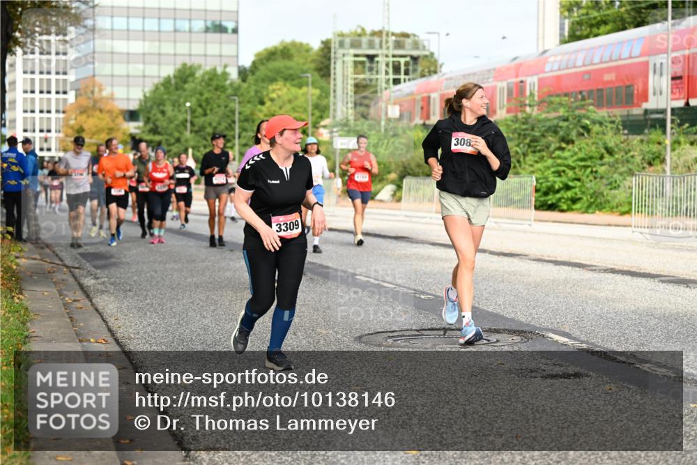 06.09.2026 - CURREX Alsterlauf Dr. Thomas Lammeyer http://msf.ph/oto/10138146 06.09.2026 10:04:19 Laufen 4169, 3309, 308 meine-sportfotos.de