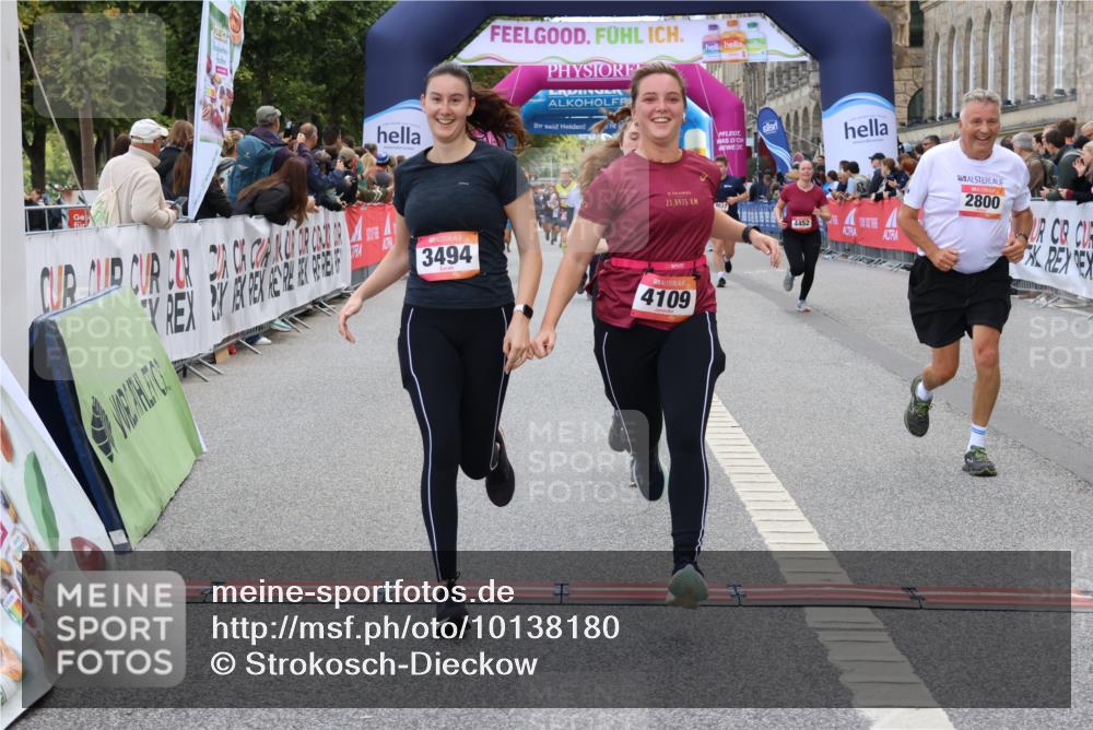 06.09.2026 - CURREX Alsterlauf Strokosch-Dieckow http://msf.ph/oto/10138180 06.09.2026 10:14:12 Ziel 2800, 2866, 2867, 3494, 3992, 3993, 4109, 4253, 4452, 5506 meine-sportfotos.de