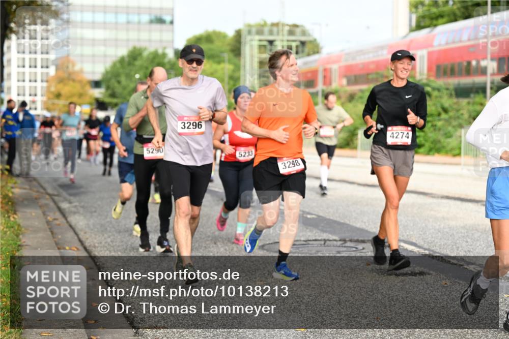 06.09.2026 - CURREX Alsterlauf Dr. Thomas Lammeyer http://msf.ph/oto/10138213 06.09.2026 10:04:25 Laufen 5290, 3296, 5233, 3298, 4274 meine-sportfotos.de
