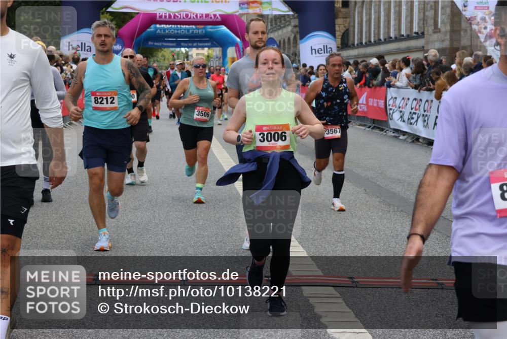 06.09.2026 - CURREX Alsterlauf Strokosch-Dieckow http://msf.ph/oto/10138221 06.09.2026 10:00:14 Ziel 2940, 3006, 3262, 3364, 3506, 3507, 3567, 3897, 4136, 4407, 5222, 5472, 5622, 5738, 5741, 6028, 6112, 6241, 6254, 6299, 8002, 8035, 8212 meine-sportfotos.de
