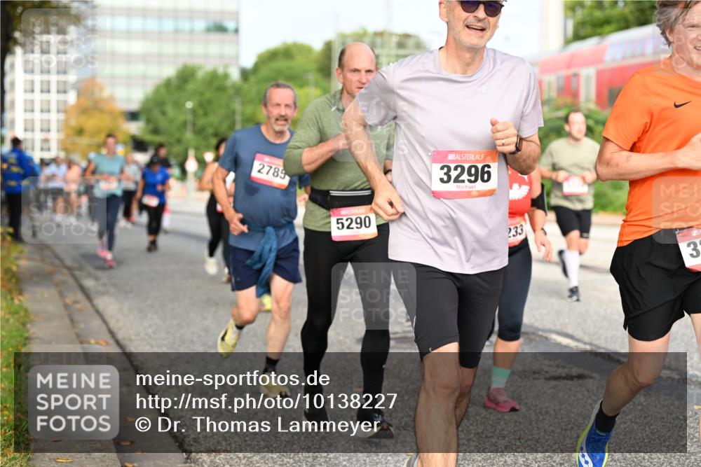 06.09.2026 - CURREX Alsterlauf Dr. Thomas Lammeyer http://msf.ph/oto/10138227 06.09.2026 10:04:27 Laufen 2785, 5290, 3296, 233, 3 meine-sportfotos.de
