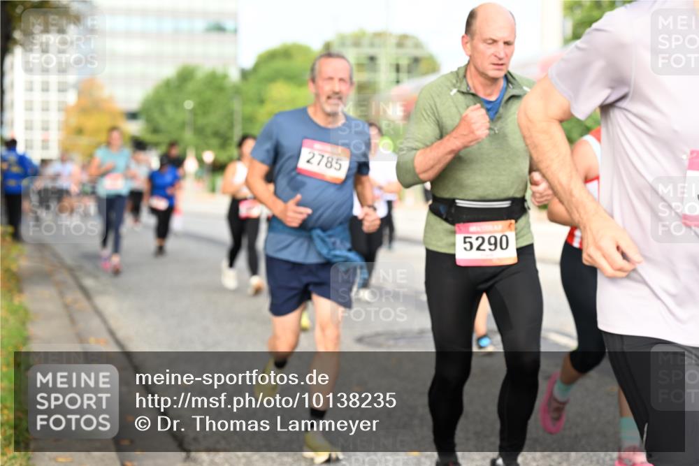 06.09.2026 - CURREX Alsterlauf Dr. Thomas Lammeyer http://msf.ph/oto/10138235 06.09.2026 10:04:27 Laufen 2785, 5290 meine-sportfotos.de