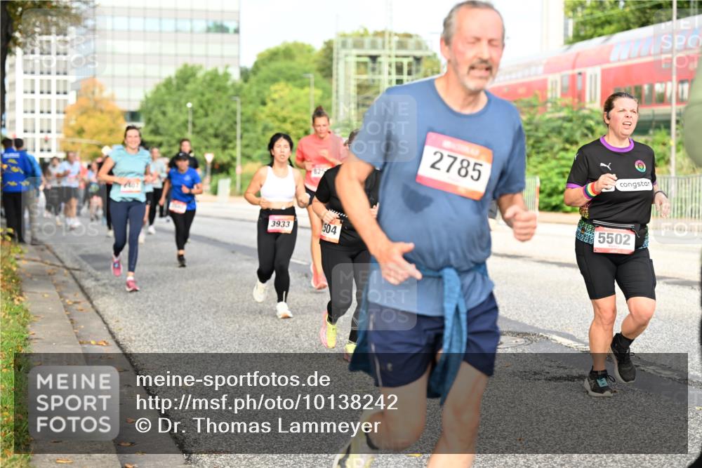 06.09.2026 - CURREX Alsterlauf Dr. Thomas Lammeyer http://msf.ph/oto/10138242 06.09.2026 10:04:28 Laufen 3933, 504, 2785, 5502 meine-sportfotos.de