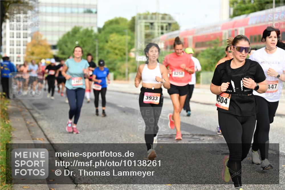 06.09.2026 - CURREX Alsterlauf Dr. Thomas Lammeyer http://msf.ph/oto/10138261 06.09.2026 10:04:30 Laufen 2407, 3933, 8258, 504, 147 meine-sportfotos.de