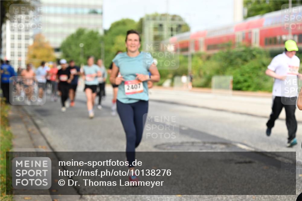 06.09.2026 - CURREX Alsterlauf Dr. Thomas Lammeyer http://msf.ph/oto/10138276 06.09.2026 10:04:31 Laufen 2407 meine-sportfotos.de