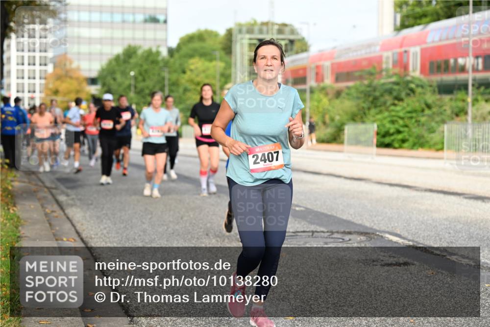 06.09.2026 - CURREX Alsterlauf Dr. Thomas Lammeyer http://msf.ph/oto/10138280 06.09.2026 10:04:32 Laufen 2407 meine-sportfotos.de