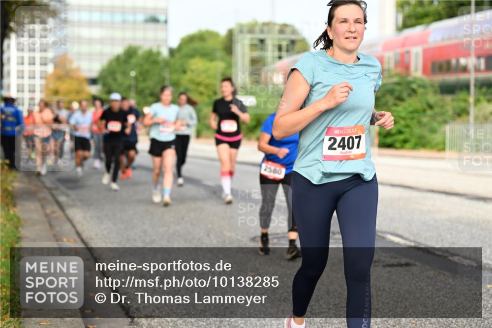 06.09.2026 - CURREX Alsterlauf Dr. Thomas Lammeyer http://msf.ph/oto/10138285 06.09.2026 10:04:32 Laufen 2580, 2407 meine-sportfotos.de