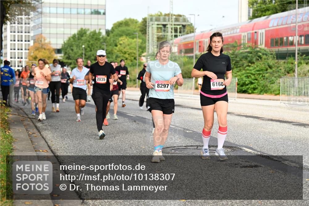 06.09.2026 - CURREX Alsterlauf Dr. Thomas Lammeyer http://msf.ph/oto/10138307 06.09.2026 10:04:35 Laufen 3812, 2035, 6168, 8297 meine-sportfotos.de