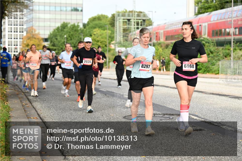 06.09.2026 - CURREX Alsterlauf Dr. Thomas Lammeyer http://msf.ph/oto/10138313 06.09.2026 10:04:35 Laufen 2035, 3812, 8297, 6168 meine-sportfotos.de